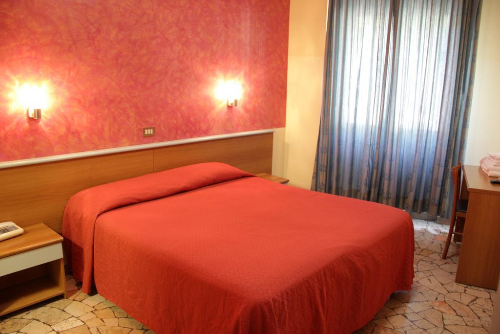מילאנו Hotel Del Sud מראה חיצוני תמונה