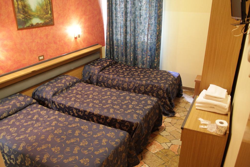 מילאנו Hotel Del Sud מראה חיצוני תמונה