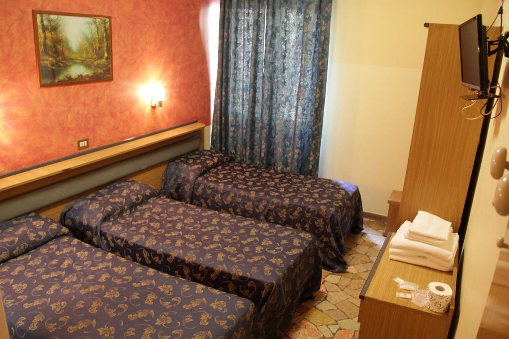 מילאנו Hotel Del Sud מראה חיצוני תמונה